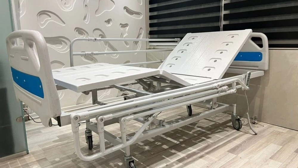 Buy an electric patient bed with height adjustment from Aram Gostar Alborz
